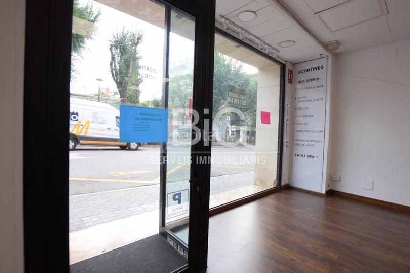 Foto 16ff77b5-90ae-43eb-bba2-d6f89e6dff96. Alquiler local comercial local zona prime en alquiler en Mataró