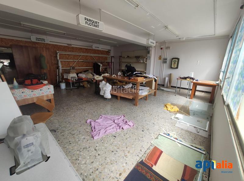 Foto 1089c526-d097-4877-870f-02e61dd32d5b. Edificio dos edificios en ciera en Cirera Mataró