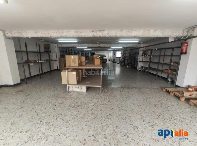 Foto ef3e6c58-dbc7-4b40-87d2-d7d4a970238f. Edificio dos edificios en ciera en Cirera Mataró