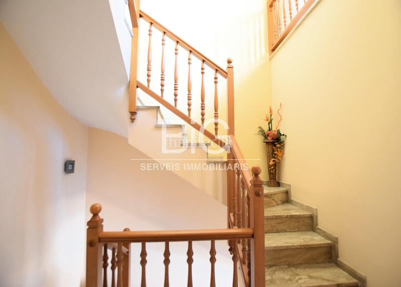 Foto 1f5899da-2587-42a7-90e2-54970970bfd4. Haus mit heizung parking in Nucli Urbà Argentona