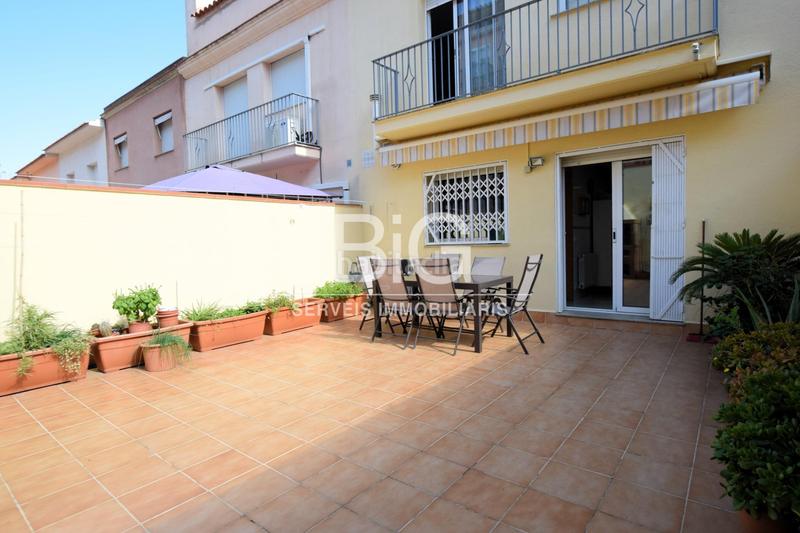 Foto 670cdaa6-00c4-4e8c-82c6-2cd1e57d9716. Haus mit heizung parking in Nucli Urbà Argentona