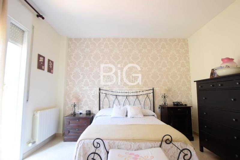 Foto f5f7baaf-e88b-4cf5-8662-a63a46432d95. Haus mit heizung parking in Nucli Urbà Argentona