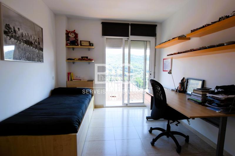 Foto fd0a54e0-d10f-433f-a239-faa2de79c41c. Haus mit heizung parking in Nucli Urbà Argentona