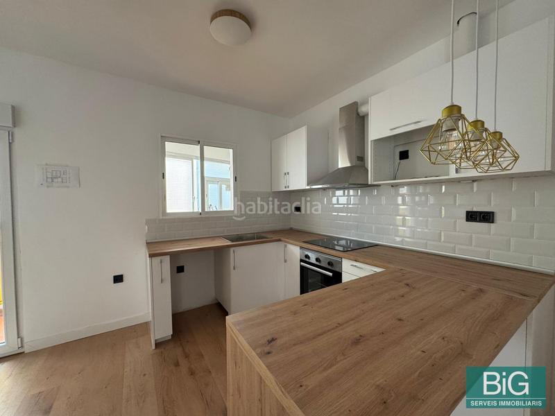 Foto b94304d0-de92-4f2c-ab54-ca9a856833f2. Flat with heating in Cerdanyola Nord Mataró