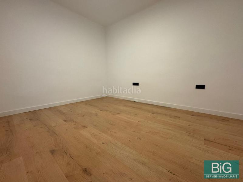 Foto ef8ad0e3-86cd-4fd4-8104-5adaf78c5b45. Piso ático reformado a estrenar terraza privada 38m2 en Mataró