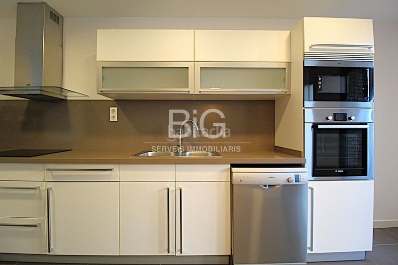 Foto 1229f937-1382-41c9-a16e-4440816f21f2. Casa amb aparcament piscina a Vallveric Mataró