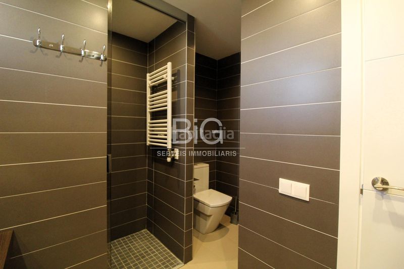 Foto d27b91ef-bc78-4b4c-8871-34bf6c45c703. Casa amb aparcament piscina a Vallveric Mataró