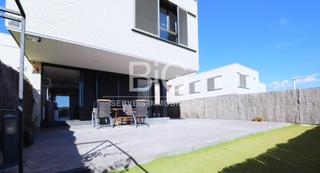 Casa in Vallveric. Espectacular casa en urb.vallveric, mataró  tu paraíso espera