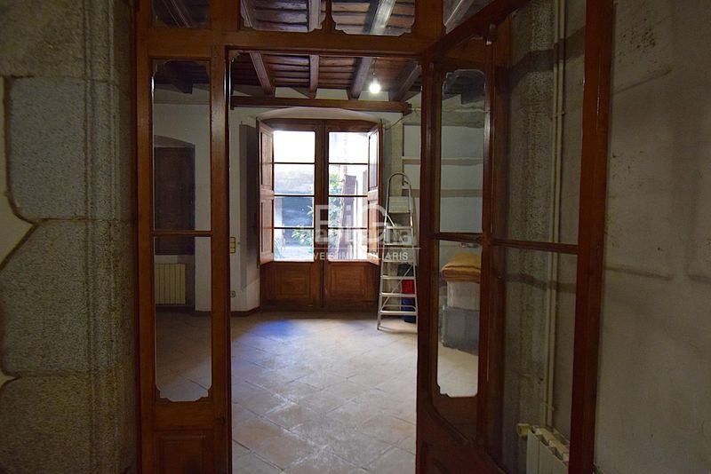 Foto 0dd7935f-da14-41d1-aa69-75573e076c39. Casa a Centre Mataró
