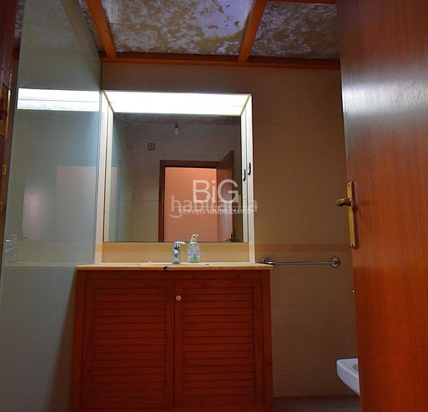Foto f2503e62-6a13-4b16-8510-568658506abc. Casa a Centre Mataró