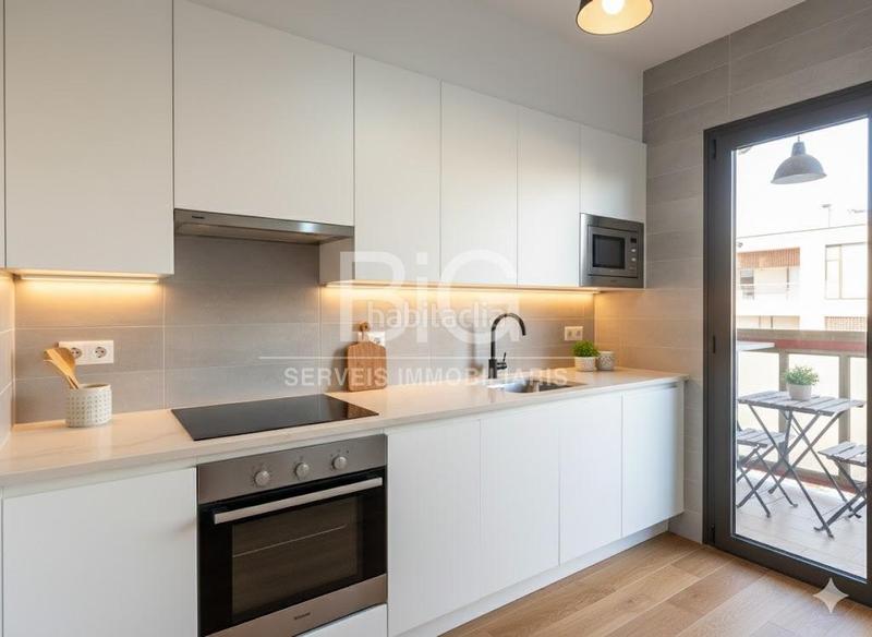 Foto b1d0e14a-ea5d-4c11-bdb1-2c42714151e6. Ático  de 3 habitaciones en la llántia en La Llàntia Mataró