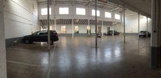 Rent Car parking in Centre. Parking en alquiler moto
