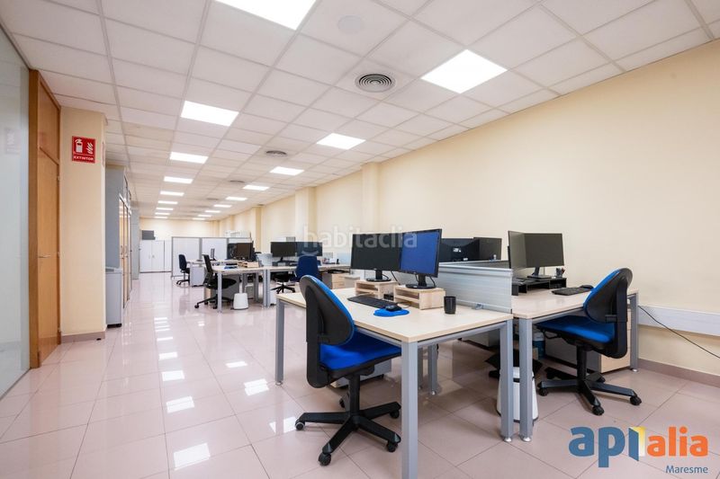 Foto 2eb7f62a-7705-4617-98c2-7bea4610bf53. Local comercial a Centre Mataró