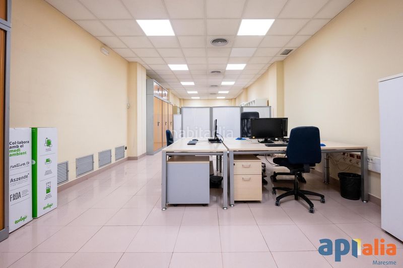 Foto 6d7f01ef-a4c7-446f-be8c-ad72a25dd0b5. Local comercial a Centre Mataró