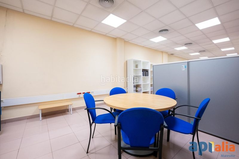 Foto b9d88387-2098-468d-9335-9851ebfbc1cb. Local comercial a Centre Mataró