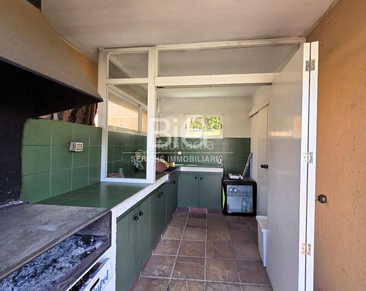 Foto 4aff4518-f7b2-4efc-b550-19ea59070d73. Casa amb calefacció aparcament piscina a Via Europa - Parc Central Mataró