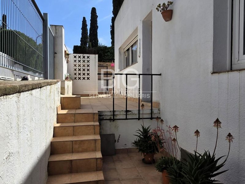 Foto 556c93d9-7e02-4173-99bd-3a767fce622f. Casa amb calefacció aparcament piscina a Via Europa - Parc Central Mataró