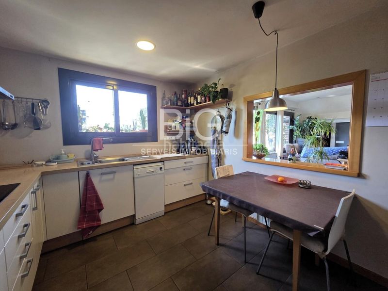 Foto 91030bf3-b952-4e95-b074-24243ce5ddcf. Casa amb calefacció aparcament piscina a Via Europa - Parc Central Mataró