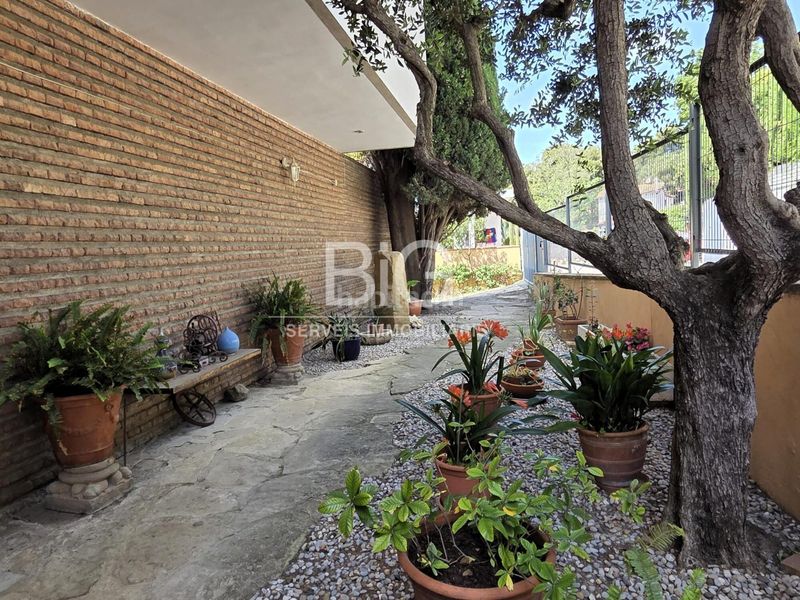 Foto ac74e213-265a-4ad3-a8b4-1767888bfcb5. Casa amb calefacció aparcament piscina a Via Europa - Parc Central Mataró