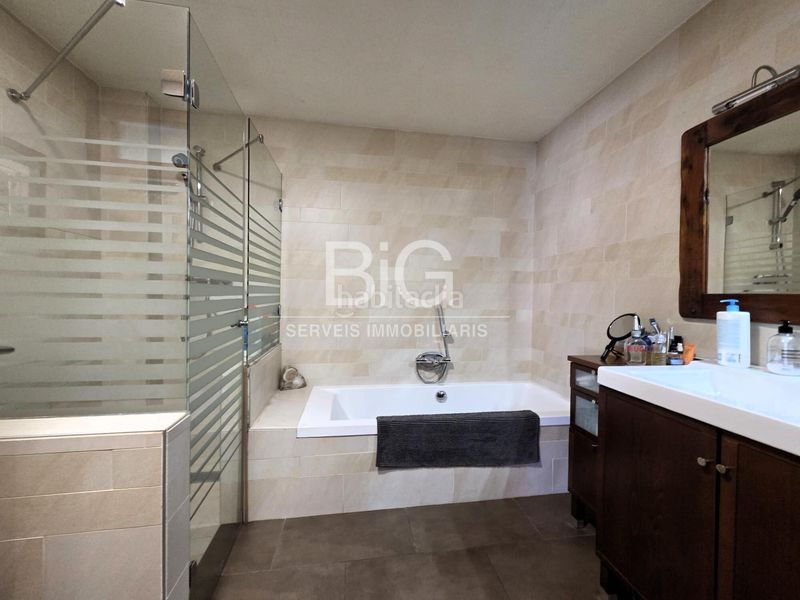Foto bb86a7ab-8ef6-4e88-bf0a-9cd658981644. Casa amb calefacció aparcament piscina a Via Europa - Parc Central Mataró