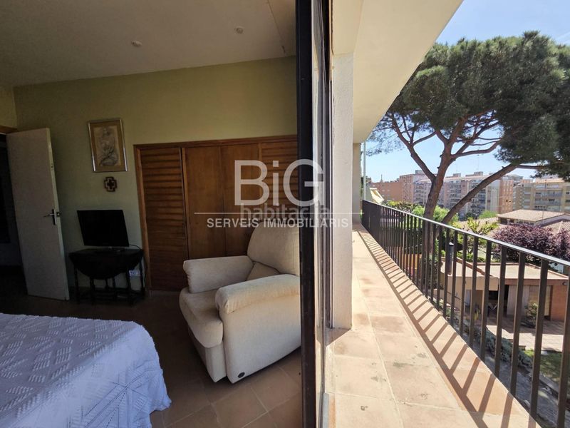 Foto e7b70e5b-1150-47ce-9c3e-89d7a6858c13. Casa amb calefacció aparcament piscina a Via Europa - Parc Central Mataró