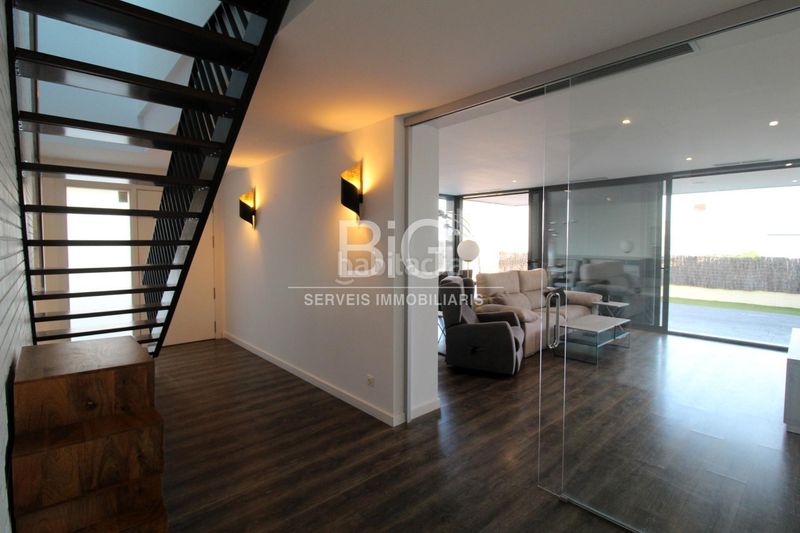 Foto 6d15153e-2193-45fa-a999-7909426284b6. Casa amb calefacció aparcament piscina a Vallveric Mataró