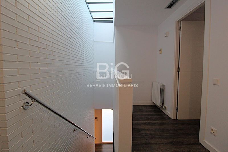 Foto 851f288e-7475-435a-ab06-98117316f587. Casa amb calefacció aparcament piscina a Vallveric Mataró