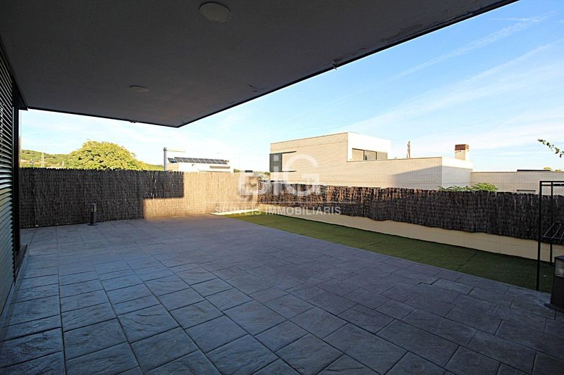 Foto e65a0807-a16b-4850-b489-567b31bf5b3e. Casa amb calefacció aparcament piscina a Vallveric Mataró