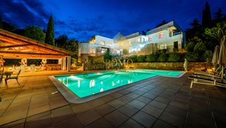 Chalet  Carrer de papiol. Balmoral