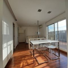 Lloguer Àtic  Carrer de rafael de casanova. Ático en zona centro santa perpètua de mogoda.