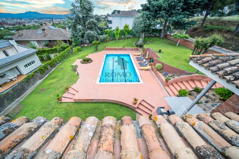 Foto 4f28fa5d-69b7-49dd-90e2-fe386d17244e. Chalet la dolce vita en Canovelles