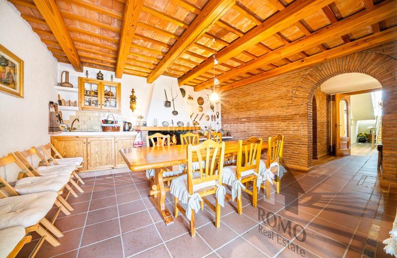 Foto a79e34ae-5532-445b-a9a8-87780fda982f. Chalet la dolce vita en Canovelles