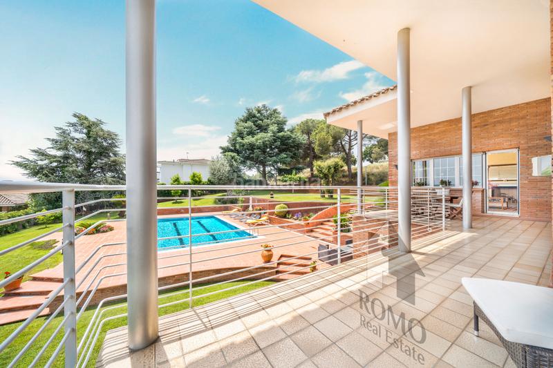 Foto eae8cf4c-5eb4-47b2-b4f6-8017fc3e8766. Chalet la dolce vita en Canovelles