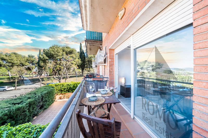 Foto 10bd391c-20b2-4c67-bae4-b4c59b8ae954. Appartamento con parcheggio in Santa Perpètua de Mogoda