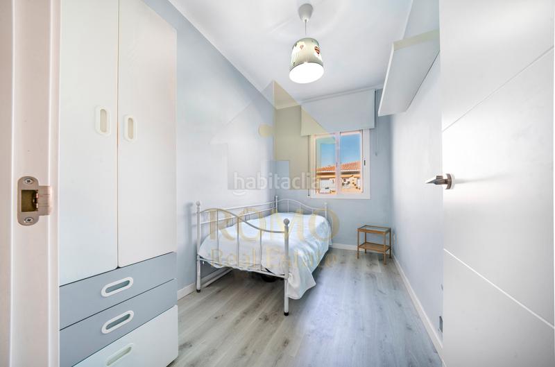 Foto dd9d0d69-1275-4547-9e5f-f0f46c220178. Appartamento con parcheggio in Santa Perpètua de Mogoda