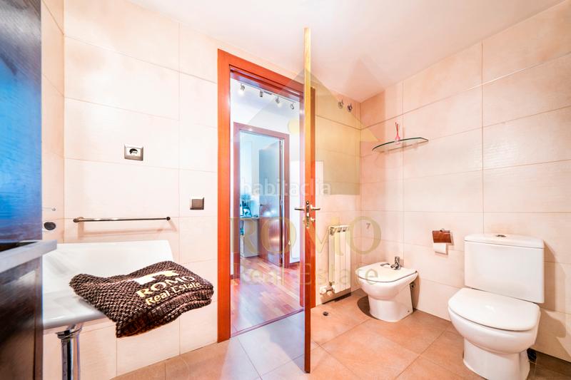 Foto bef9e553-fd6c-4114-a17a-c012c1df6534. Appartamento con riscaldamento in Santa Perpètua de Mogoda