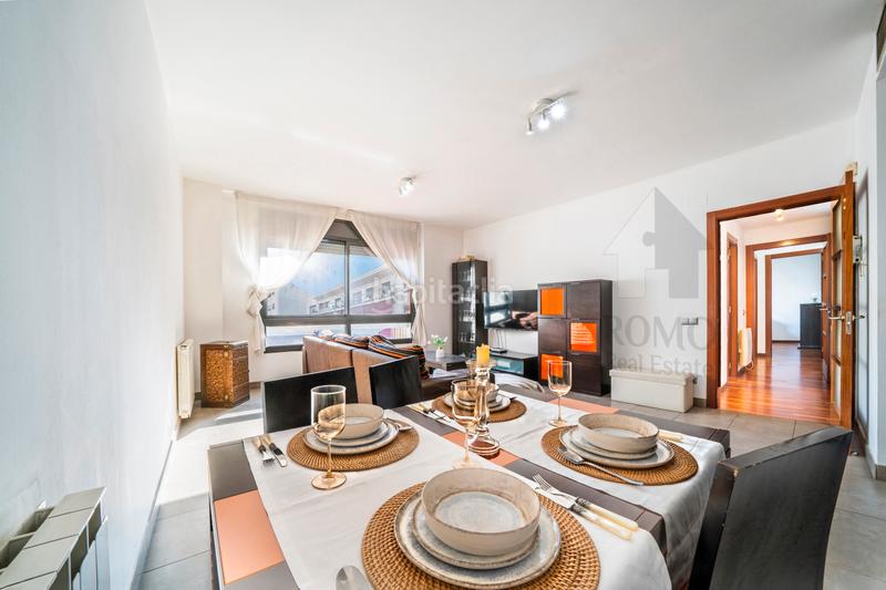 Foto f46754a1-2321-40b6-b078-d0b121ddf5e7. Appartamento con riscaldamento in Santa Perpètua de Mogoda