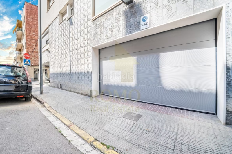 Foto 6a2c17c2-2bac-478d-b328-94a4f0cf5de7. Local comercial se vende local comercial - calle navarra en Granollers