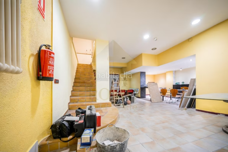 Foto cdb7a686-656a-4002-9697-32e8f7694917. Local comercial se vende local comercial - calle navarra en Granollers