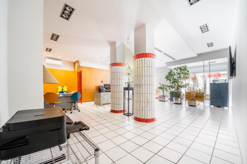 Foto d122f3b3-d4a1-4f6c-aafd-9476a484e600. Local comercial se vende local comercial - calle navarra en Granollers
