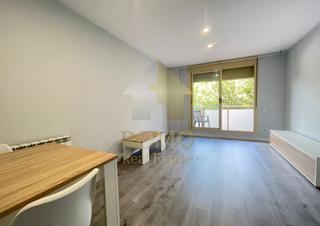 Location Appartement  Avinguda de mossèn jacint verdaguer. Piso en alquiler en santa perpètua de mogoda