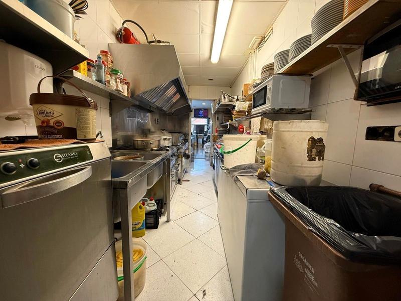 Foto 5618d5a5-0aed-4c32-8836-0a87d4e3bf87. Pas-de-porte local commercial dans Centre-Eixample-Can Llobet Barberà del Vallès