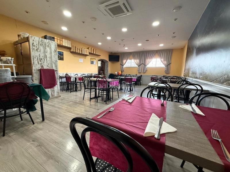 Foto 4cf5cf20-e9ff-47bd-b44f-8815524c209c. Traspàs local comercial a Centre-Eixample-Can Llobet Barberà del Vallès