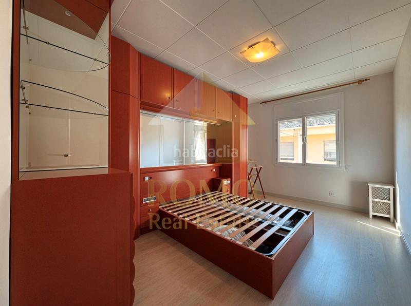 Foto 36101ce2-3cca-4a9e-97cf-493536ae18de. Casa adosada casa reformada en el centro con terraza y 5 habitaciones – lista para entrar a vivir en Polinyà