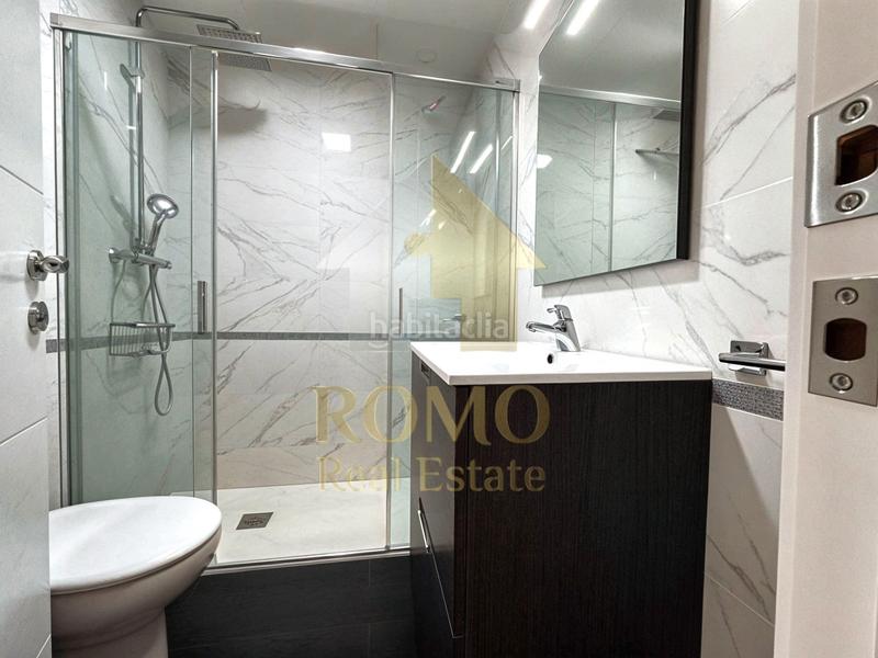 Foto 76b94e19-e73e-4a09-9f3b-f4c20251f47a. Casa adosada casa reformada en el centro con terraza y 5 habitaciones – lista para entrar a vivir en Polinyà