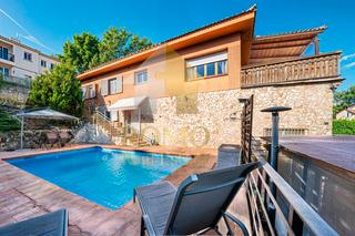 Casa  Carrer del segre. “deja blue”