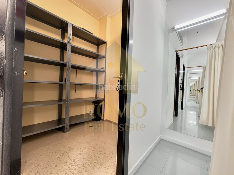 Foto 723eafeb-b119-4dd2-a38e-33cf17378247. Alquiler local comercial oportunidad única ! en Santa Perpètua de Mogoda