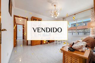 Flat  Carrer de vidal i barraquer. “four rooms”