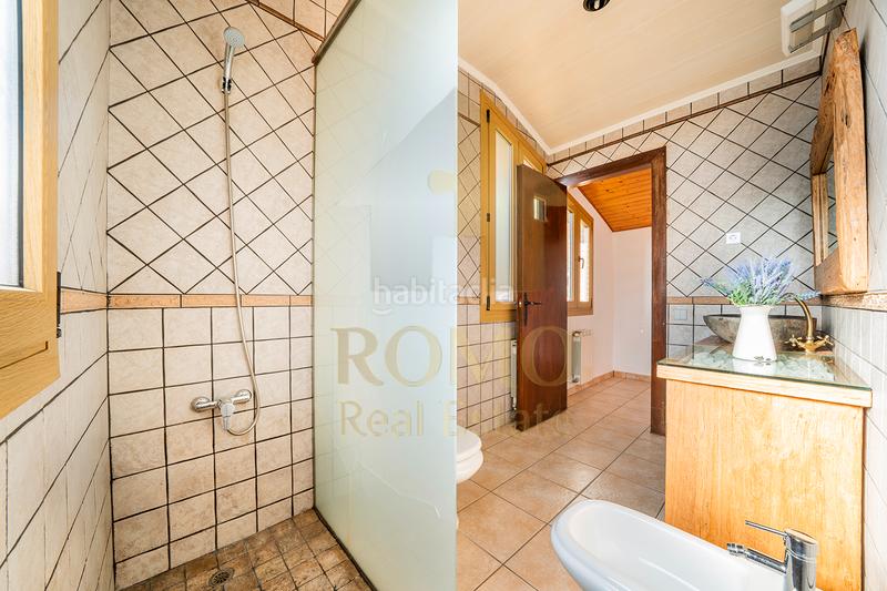 Foto 01cd55a2-0959-4870-93b8-de14c9435b97. Xalet amb calefacció aparcament piscina a Bigues i Riells del Fai