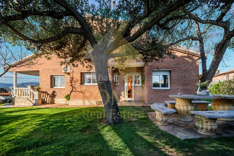 Foto 03372512-f691-43cd-861f-dfc48da40694. Chalet con riscaldamento parcheggio in Ametlla del Vallès (L´)